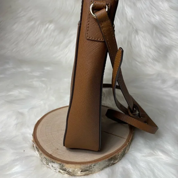 Michael Kors Jet Set Flat Crossbody Bag Purse - Picture 9 of 11